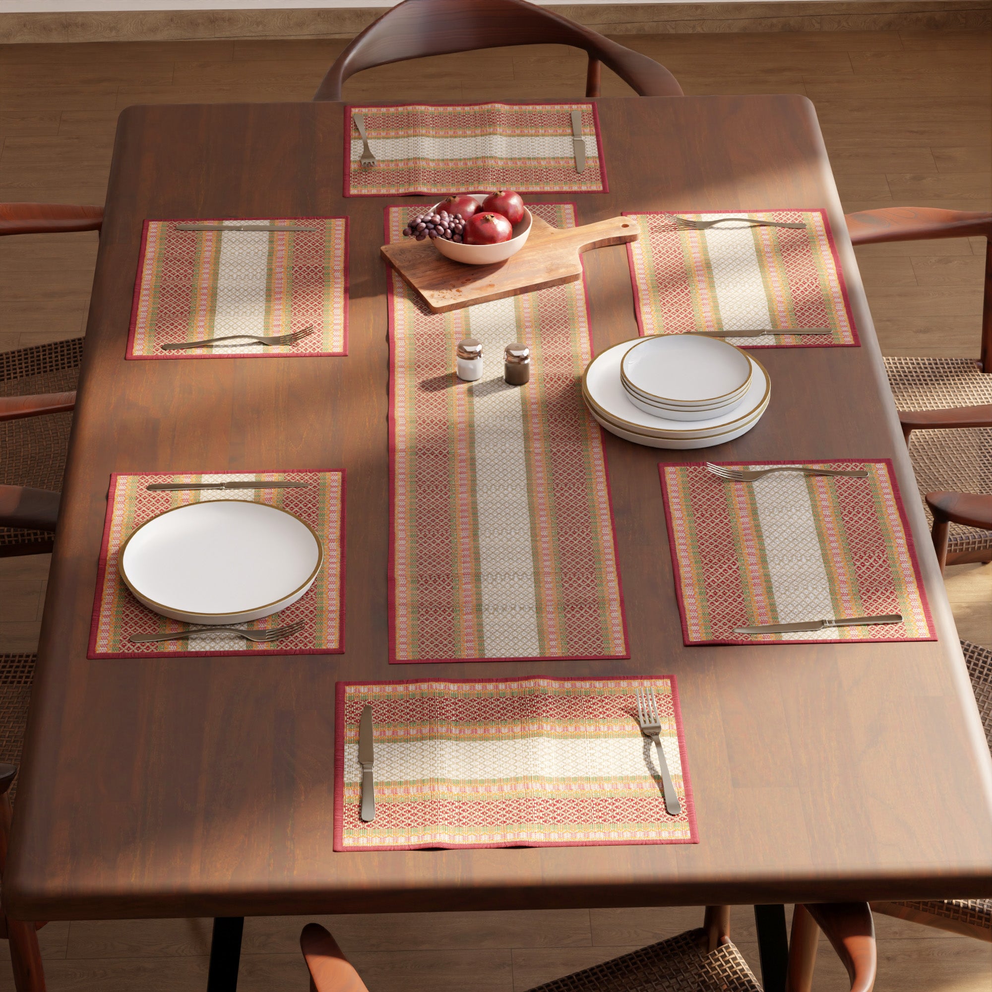 Madur Kathi Red Table Runner+Placemat (Pack of 7)