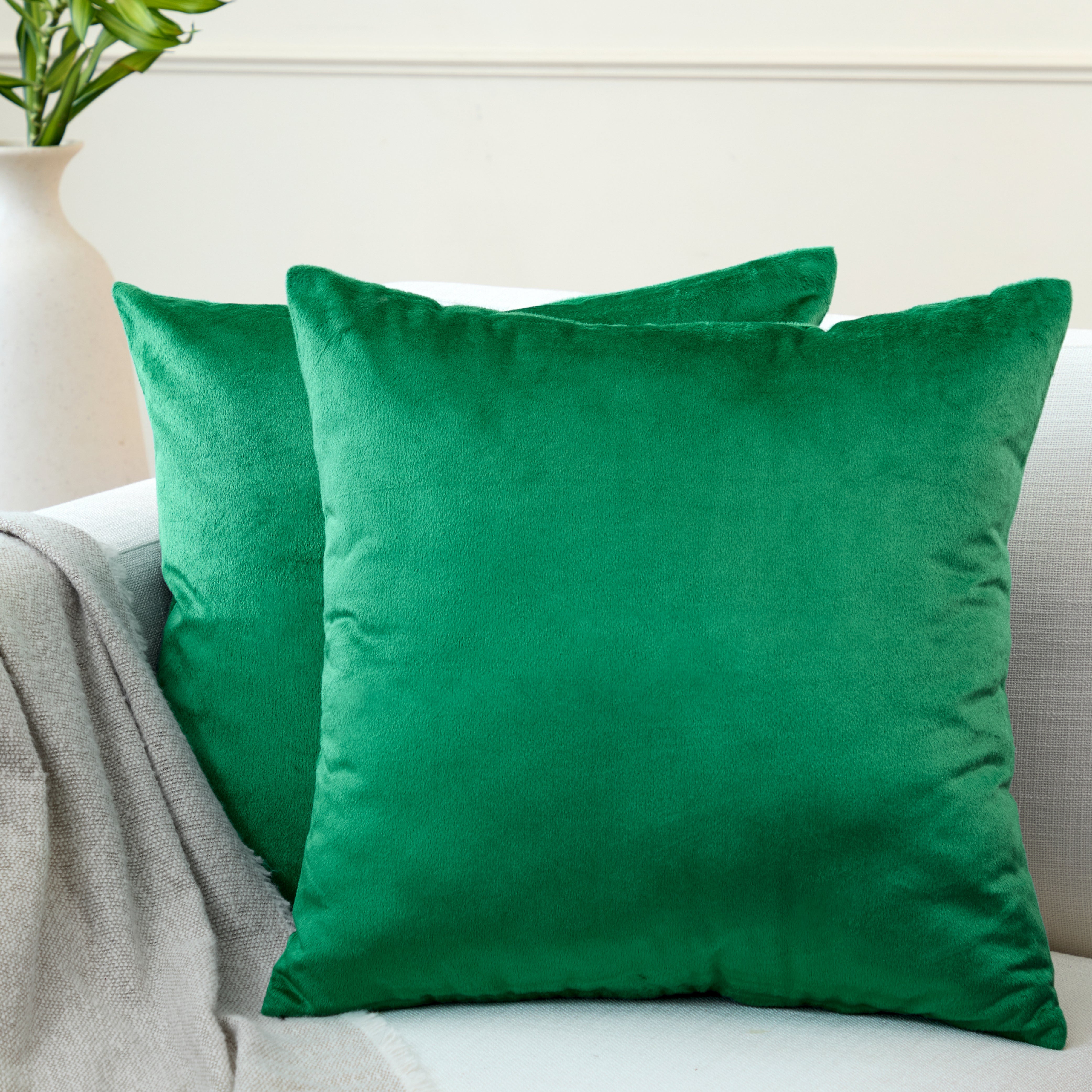 Velvet Green Cushion Cover (Pack of 2)