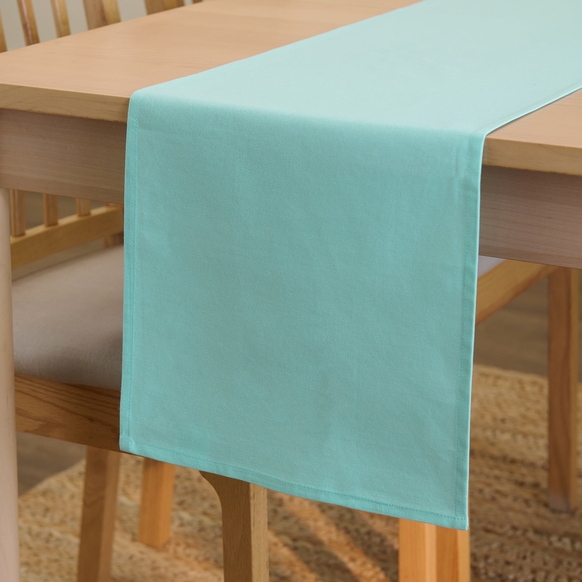 Cotton Egg Blue Table Runner (Pack of 1)
