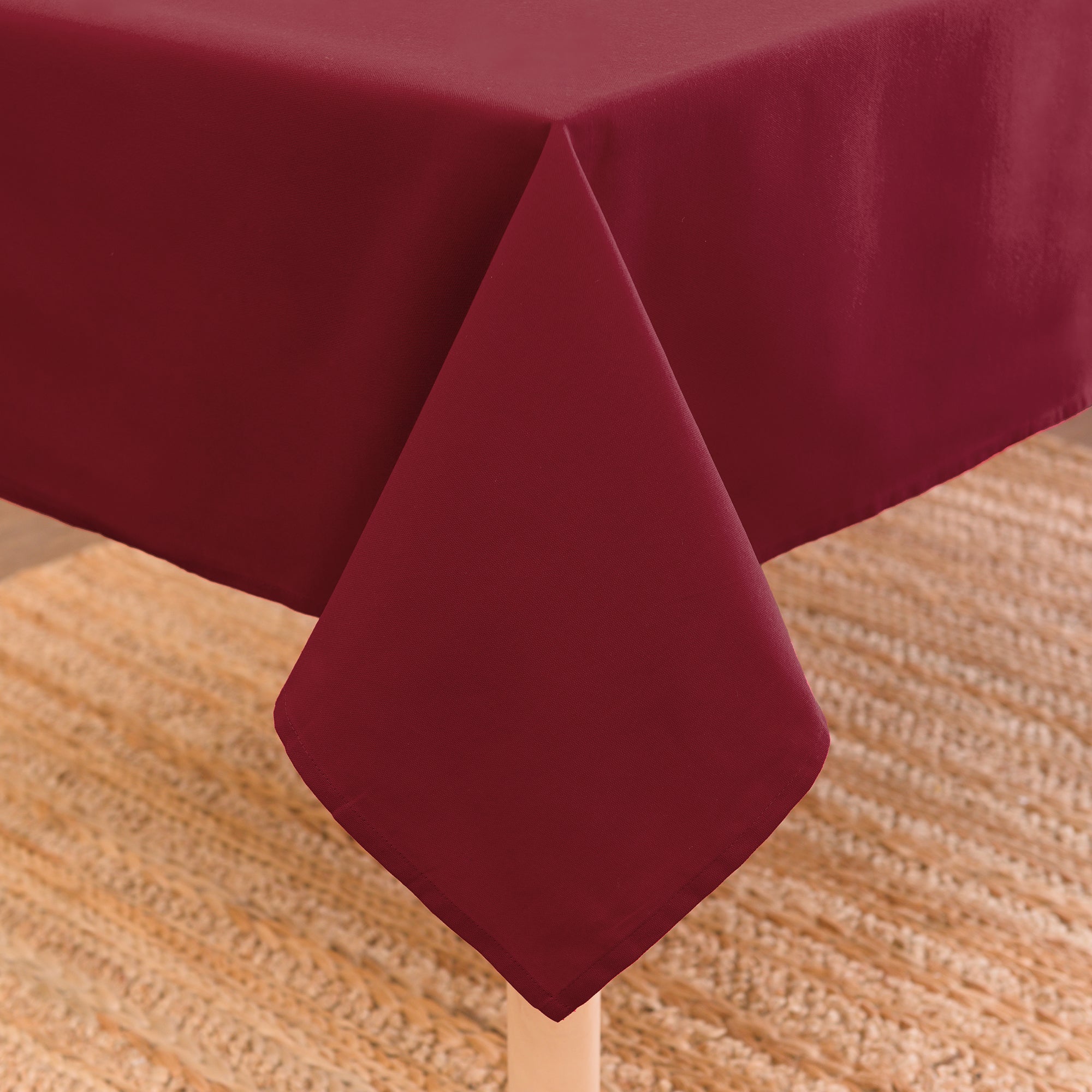 Cotton Rich Maroon Table Cloth (Pack of 1)