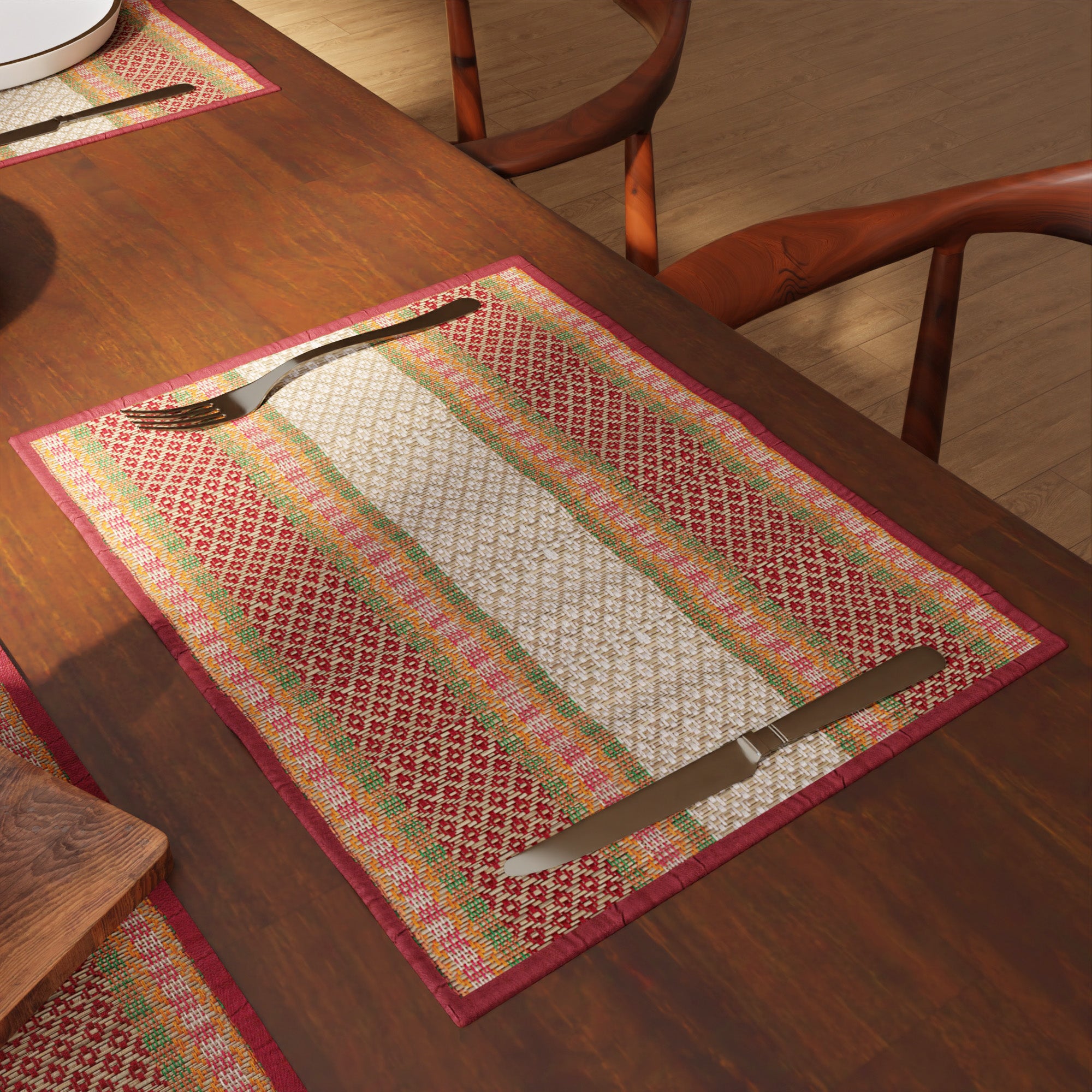 Madur Kathi Red Table Runner+Placemat (Pack of 7)