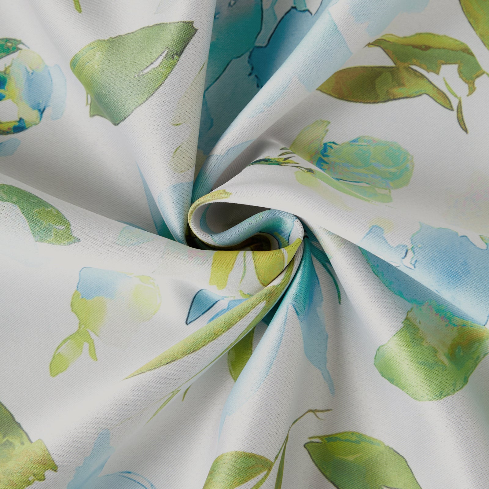 Blackout Polyester Fabric - by The Meter - 100 x 117 cm - Floral Digital Print - Blocks Light, Sound & Heat - Perfect for Blackout Blinds, Door Curtains, Window