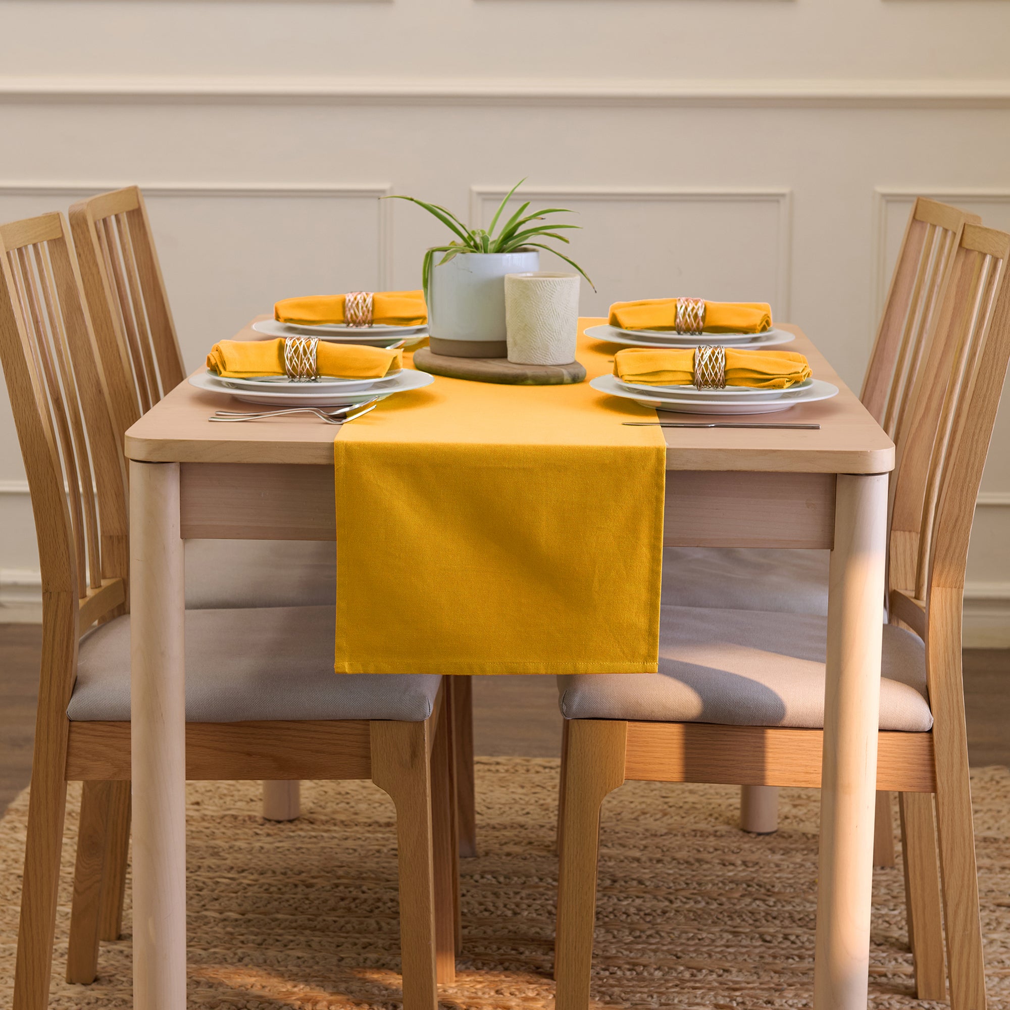 Cotton Mango Table Runner (Pack of 1)