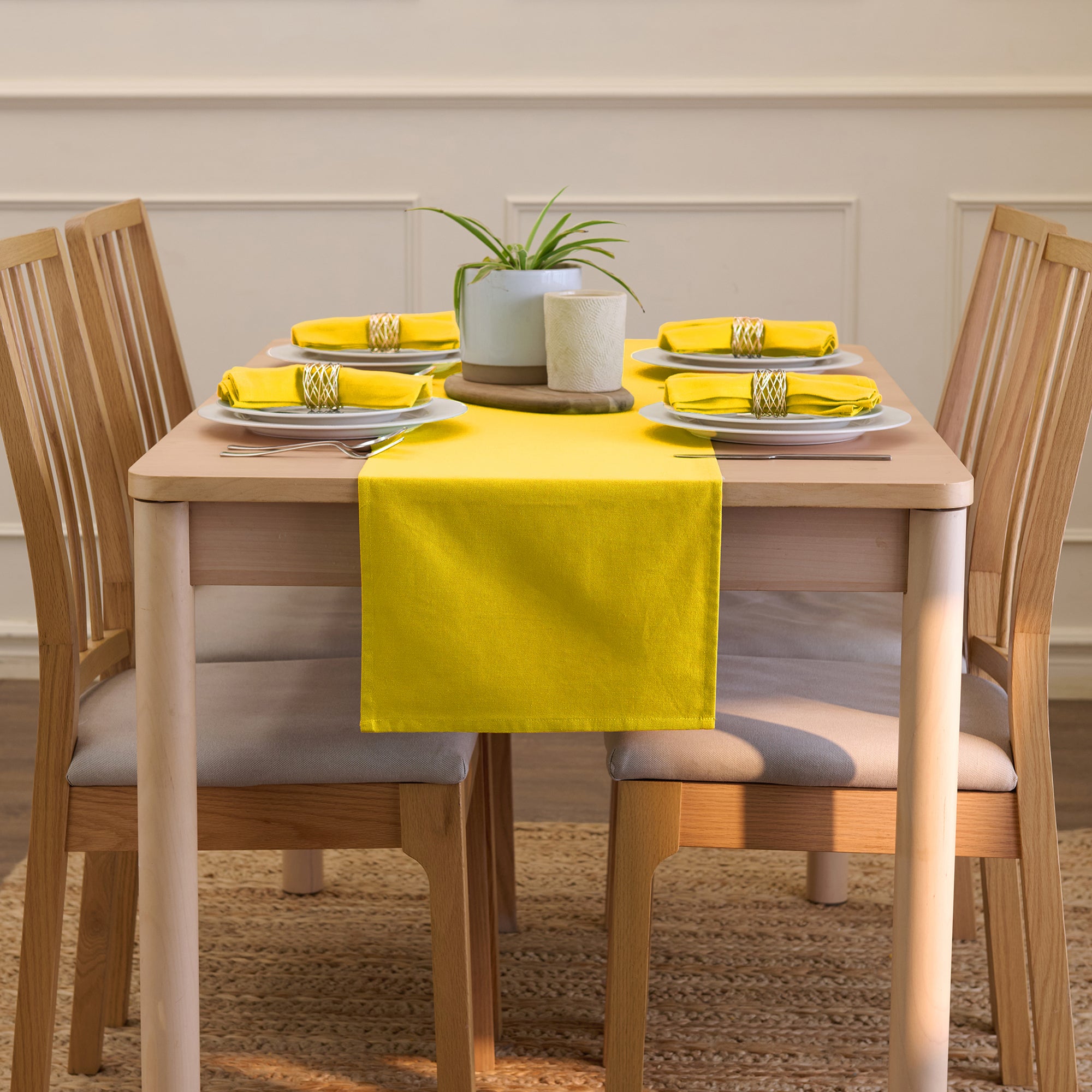 Cotton Sunbeam Yellow Table Runner (Pack of 1)