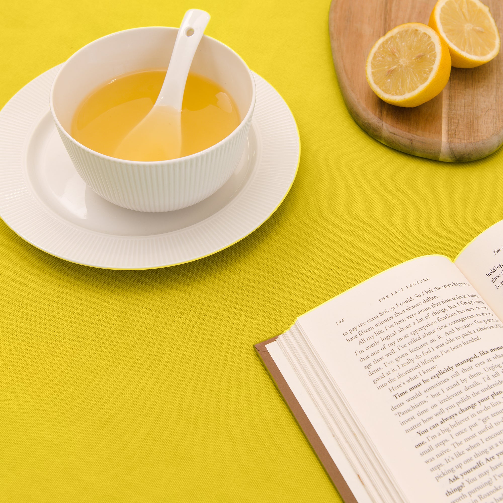 Cotton Sunbeam Yellow Table Cloth (Pack of 1)