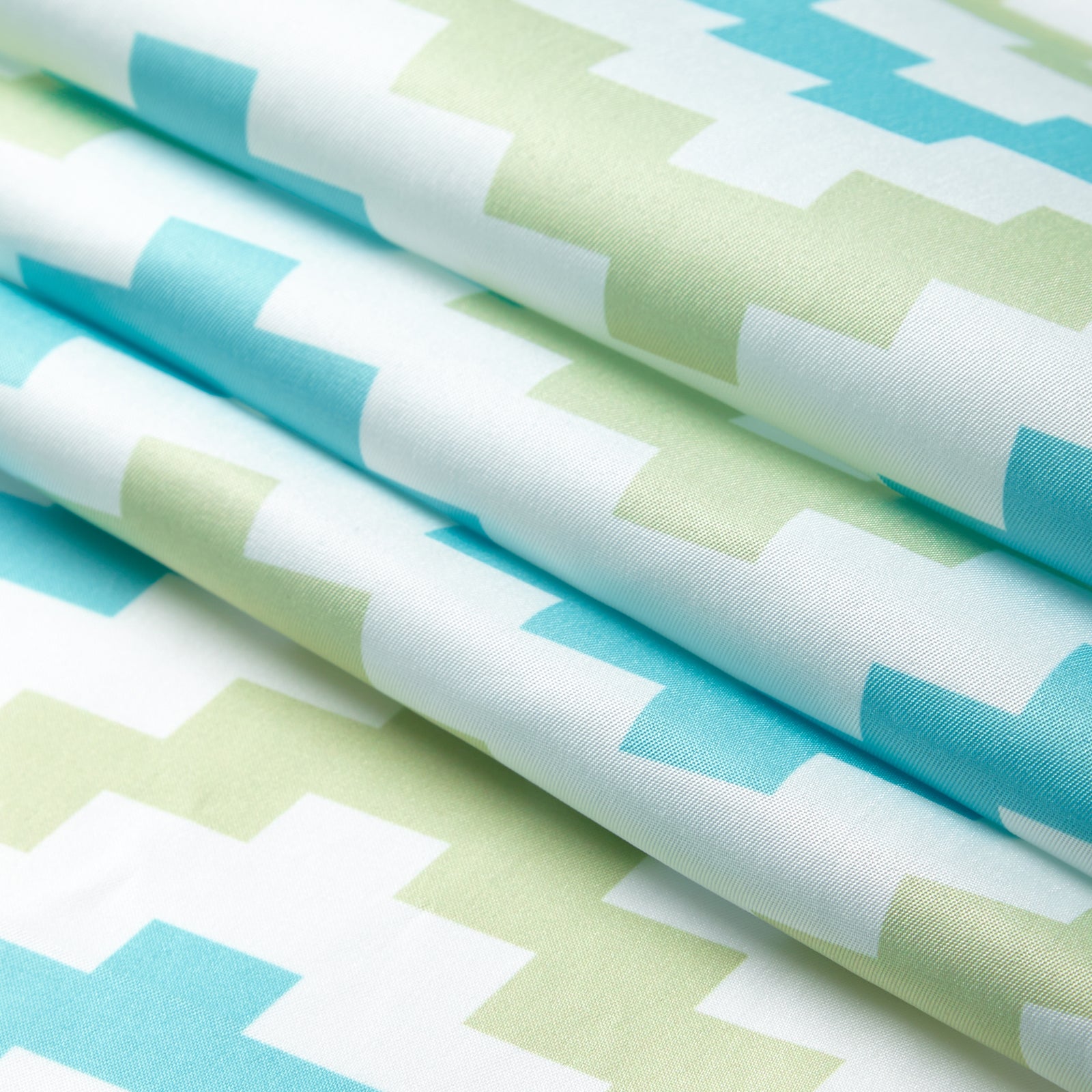 Polyester Chevron Green Table Cloth (Pack of 1)