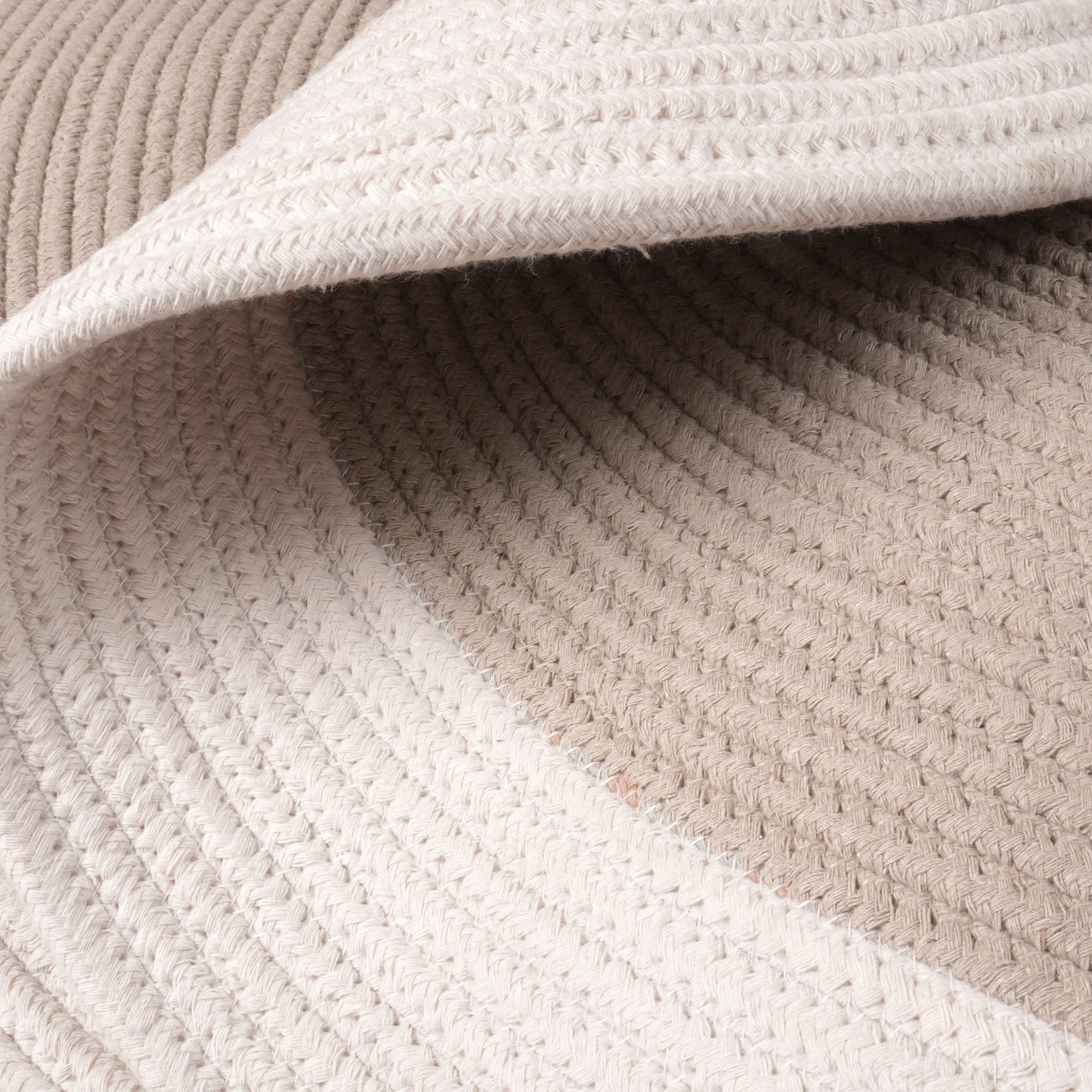 Reversible Round Rug Handwoven Natural Fiber Carpet Braided Area Rug | Neutral Boho Rug for Living Room, Bedroom, Nursery | Washable Area Rug Two Tone