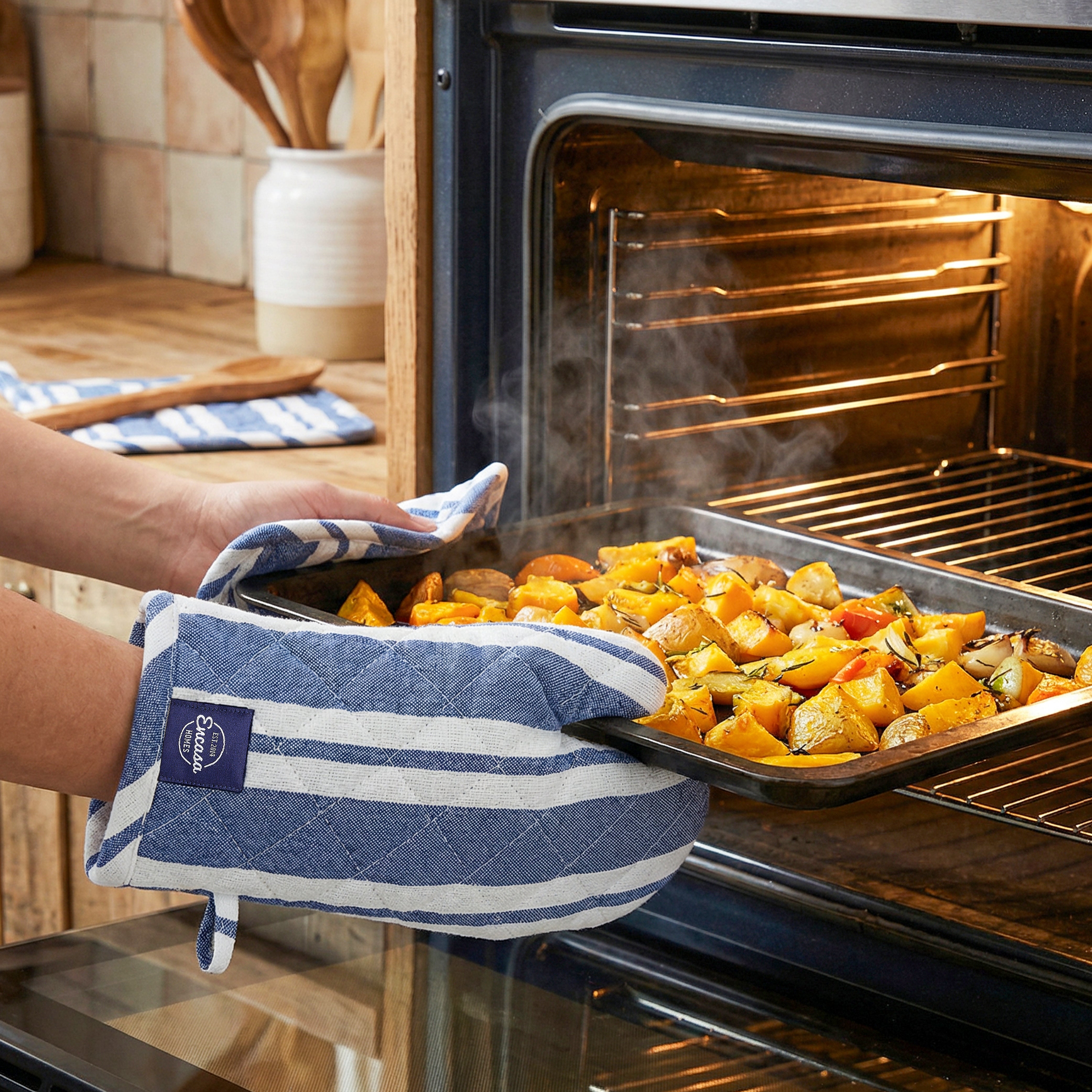 Cotton Franca Blue Stripes Oven Glove & Pot Holder