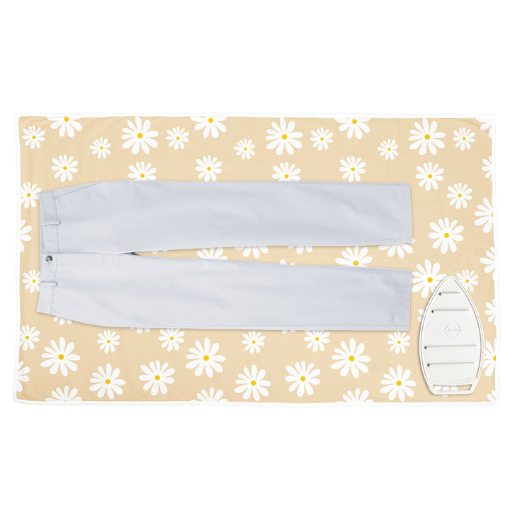 20s Sheeting Daisy Beige Ironing Mat (Pack of 1)