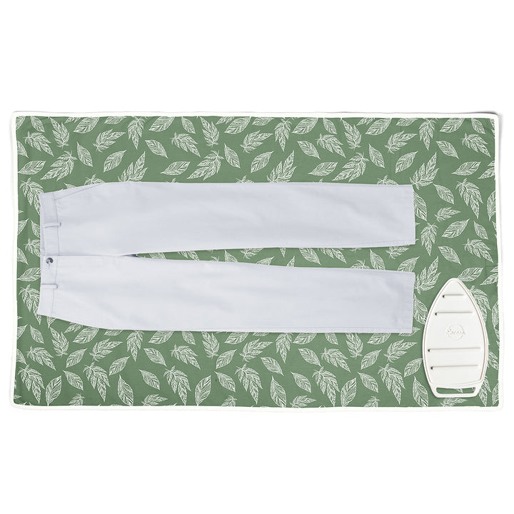 20s Sheeting Big Leaves Green Ironing Mat (Pack of 1)