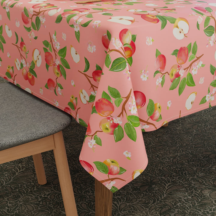 Polyester Apple Table Cloth (Pack of 1)