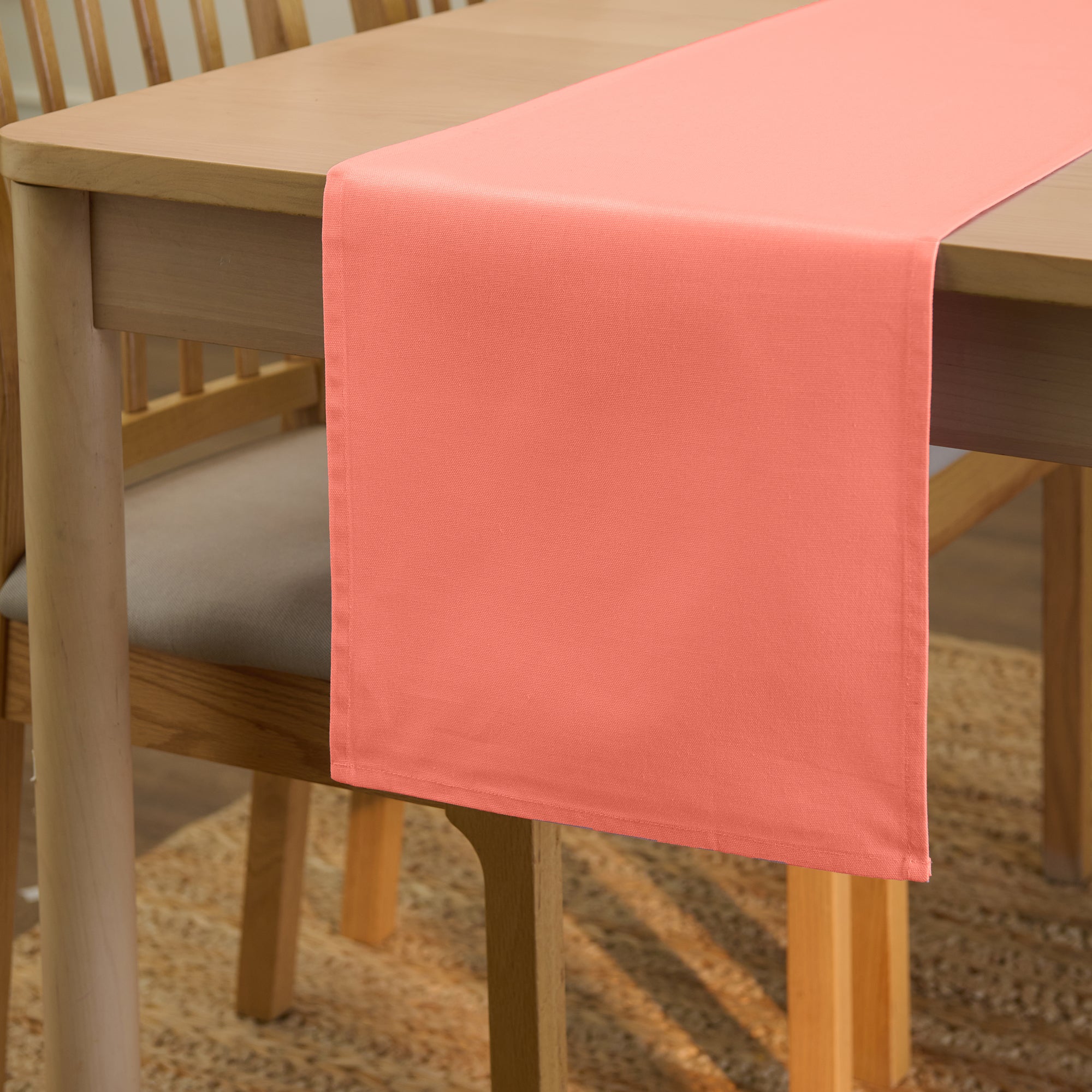 Cotton Coral Table Runner (Pack of 1)
