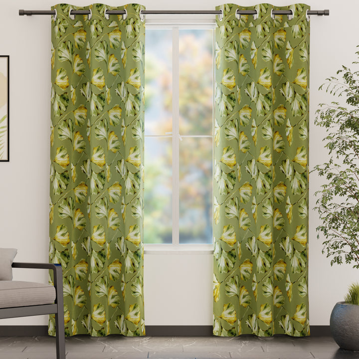 Blackout Polyester Gingko Green Curtain (Pack of 2)
