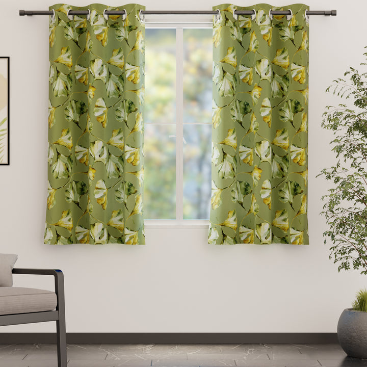 Blackout Polyester Gingko Green Curtain (Pack of 2)