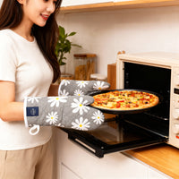 20s Sheeting Daisy Grey Oven Gloves (Pack of 2)