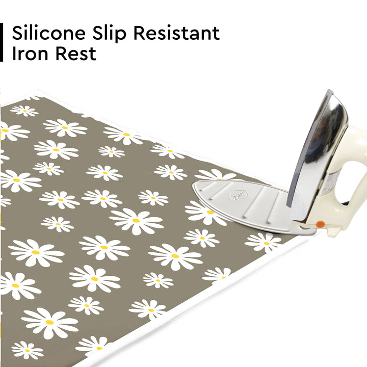 20s Sheeting Daisy Grey Ironing Mat (Pack of 1)