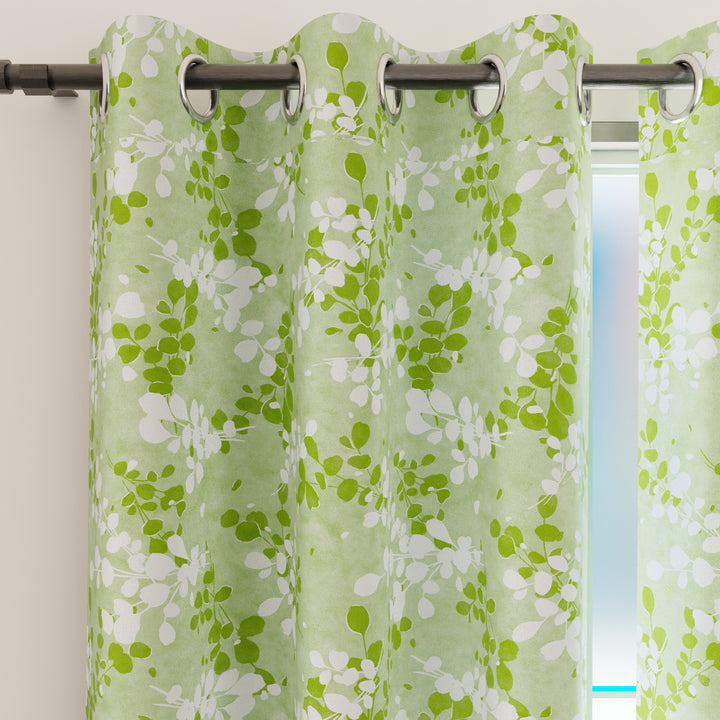 Blackout Polyester L2 Green Curtain (Pack of 2)