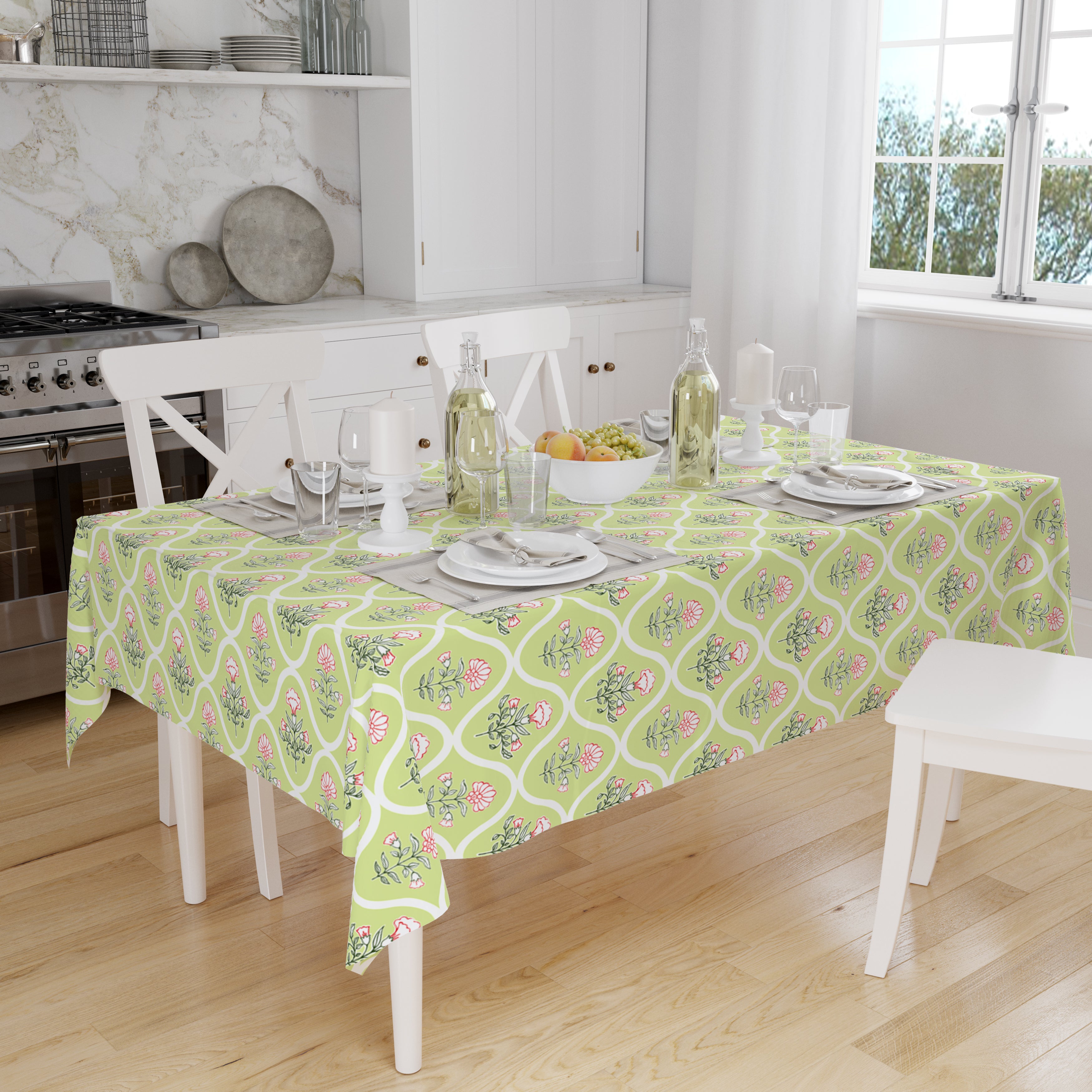 Polyester Pea Green Table Cloth (Pack of 1)