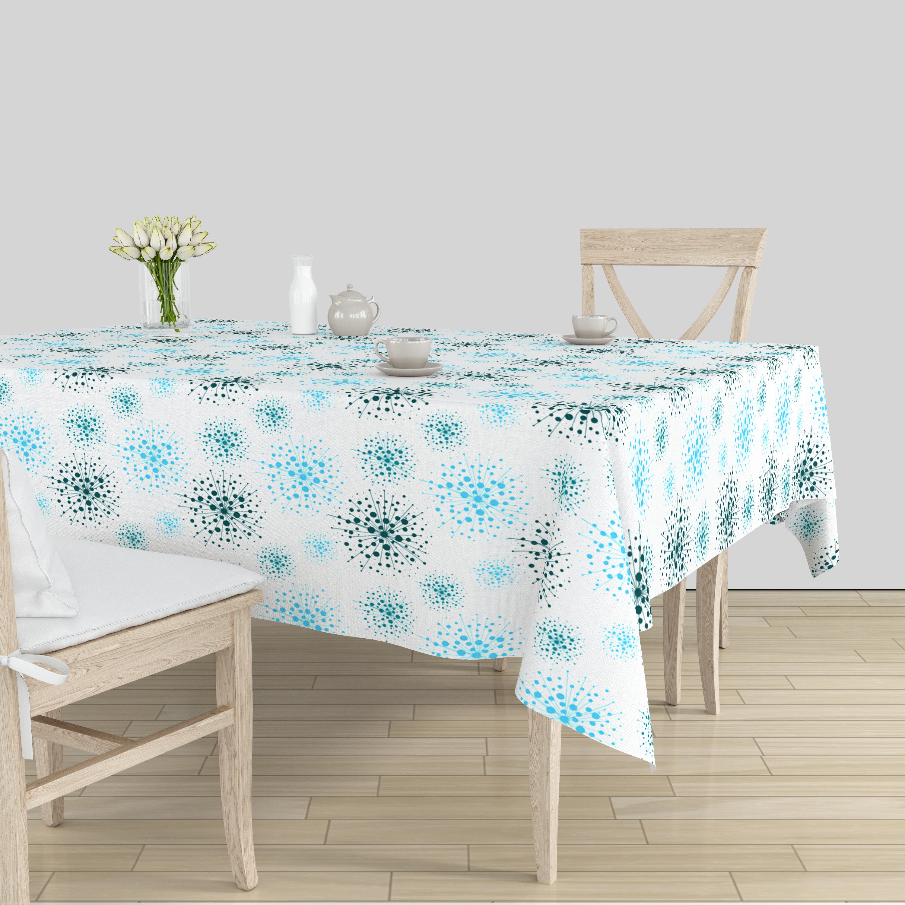 Polyester Blowball Table Cloth (Pack of 1)