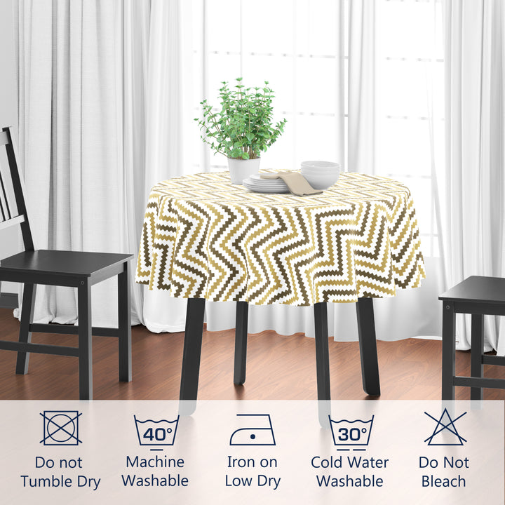 Polyester Chevron Table Cloth (Pack of 1)