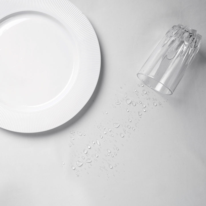 Polyester White Table Cloth (Pack of 1)