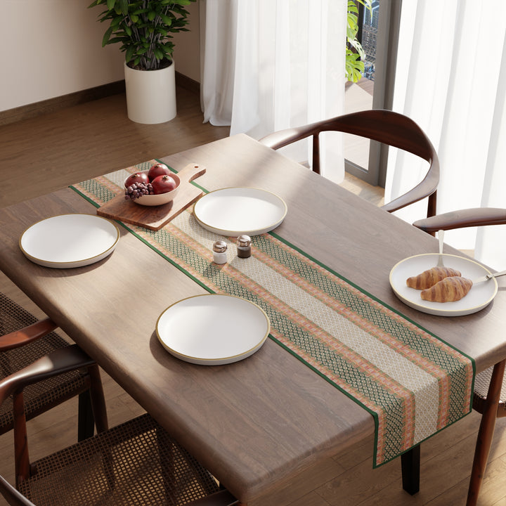 Madur Kathi Green Table Runner (Pack of 1)