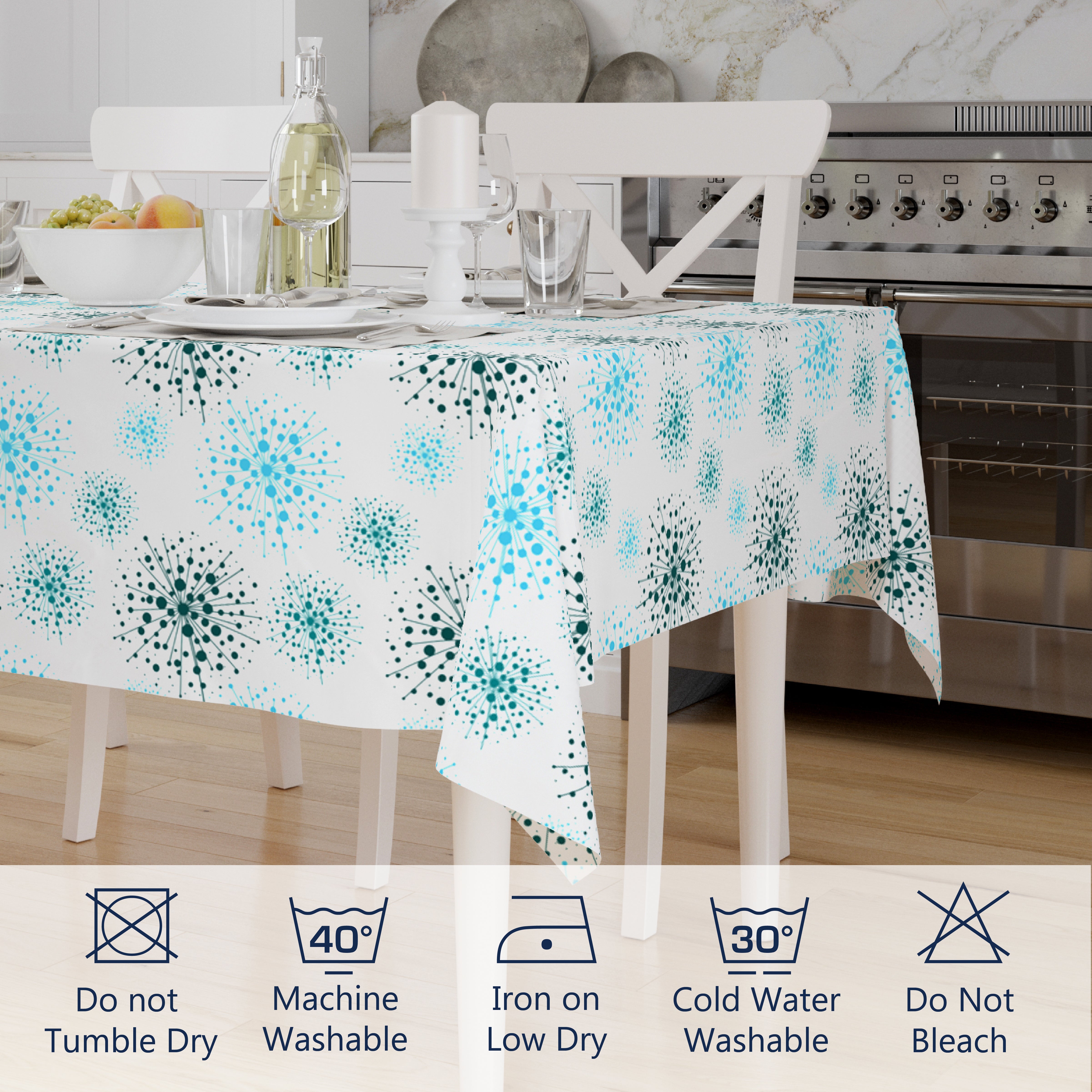 Polyester Blowball Table Cloth (Pack of 1)