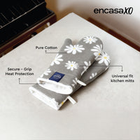 20s Sheeting Daisy Grey Oven Gloves (Pack of 2)