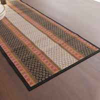 Madur Kathi Black Table Runner+Placemat (Pack of 7)