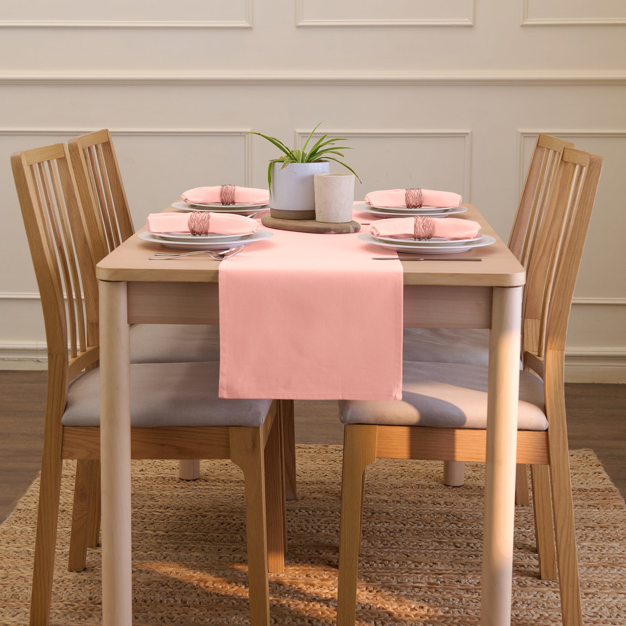 Cotton Powder Pink Table Runner (Pack of 1)