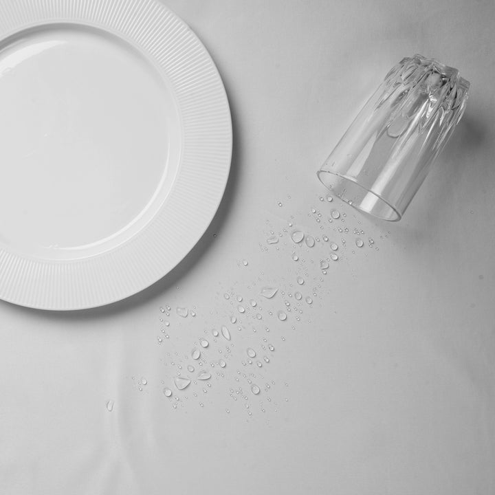 Polyester Grey Table Cloth (Pack of 1)