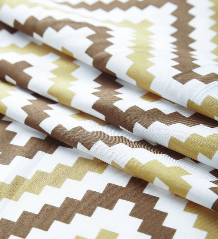 Polyester Chevron Table Cloth (Pack of 1)
