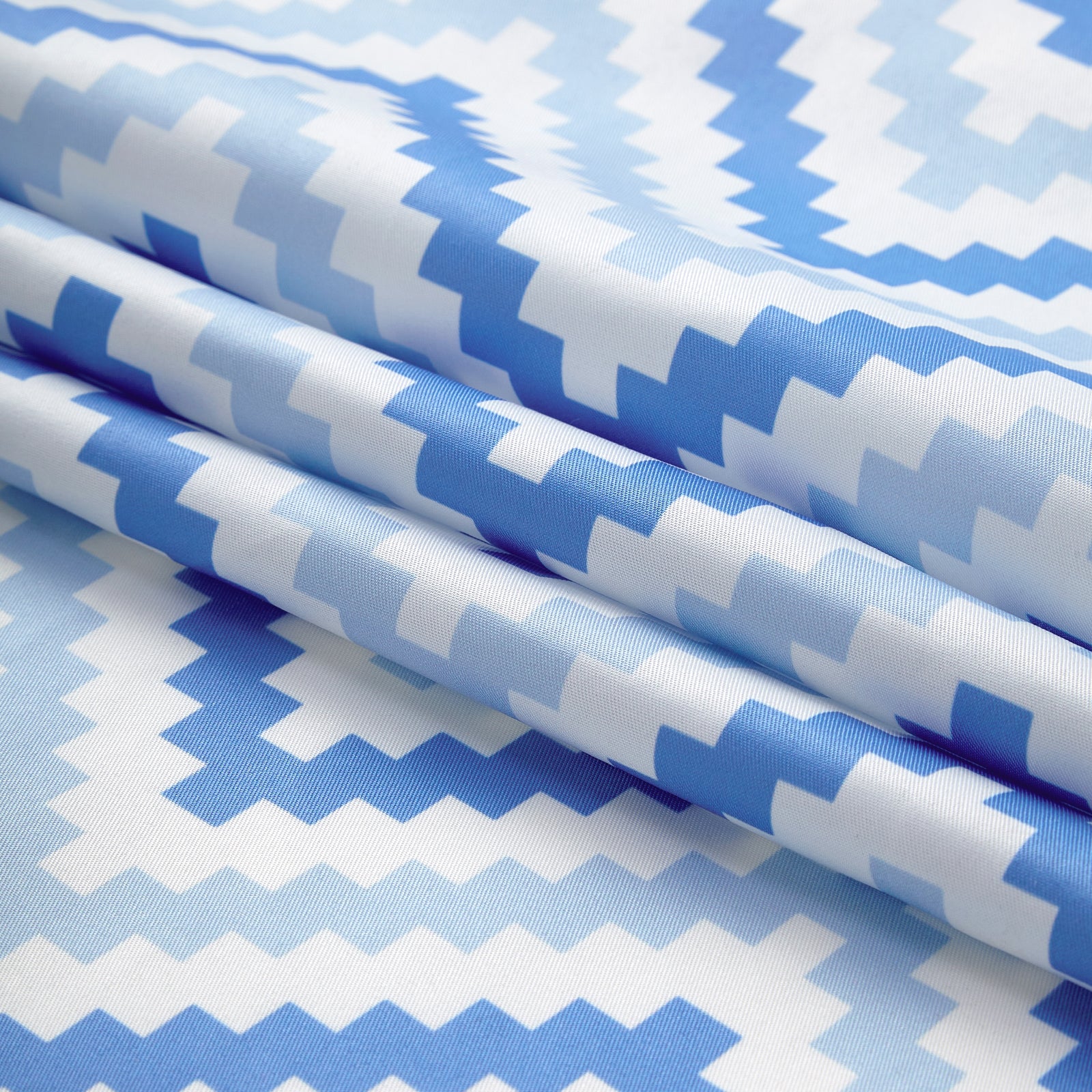 Polyester Chevron 1 Blue Table Cloth (Pack of 1)