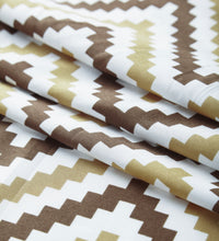 Polyester Chevron Table Cloth (Pack of 1)