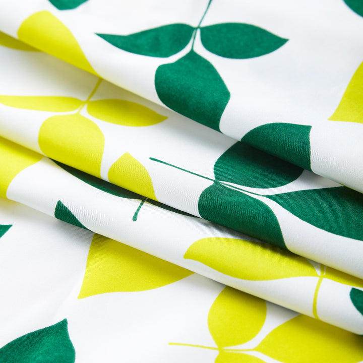 Polyester Leaves Table Cloth (Pack of 1)