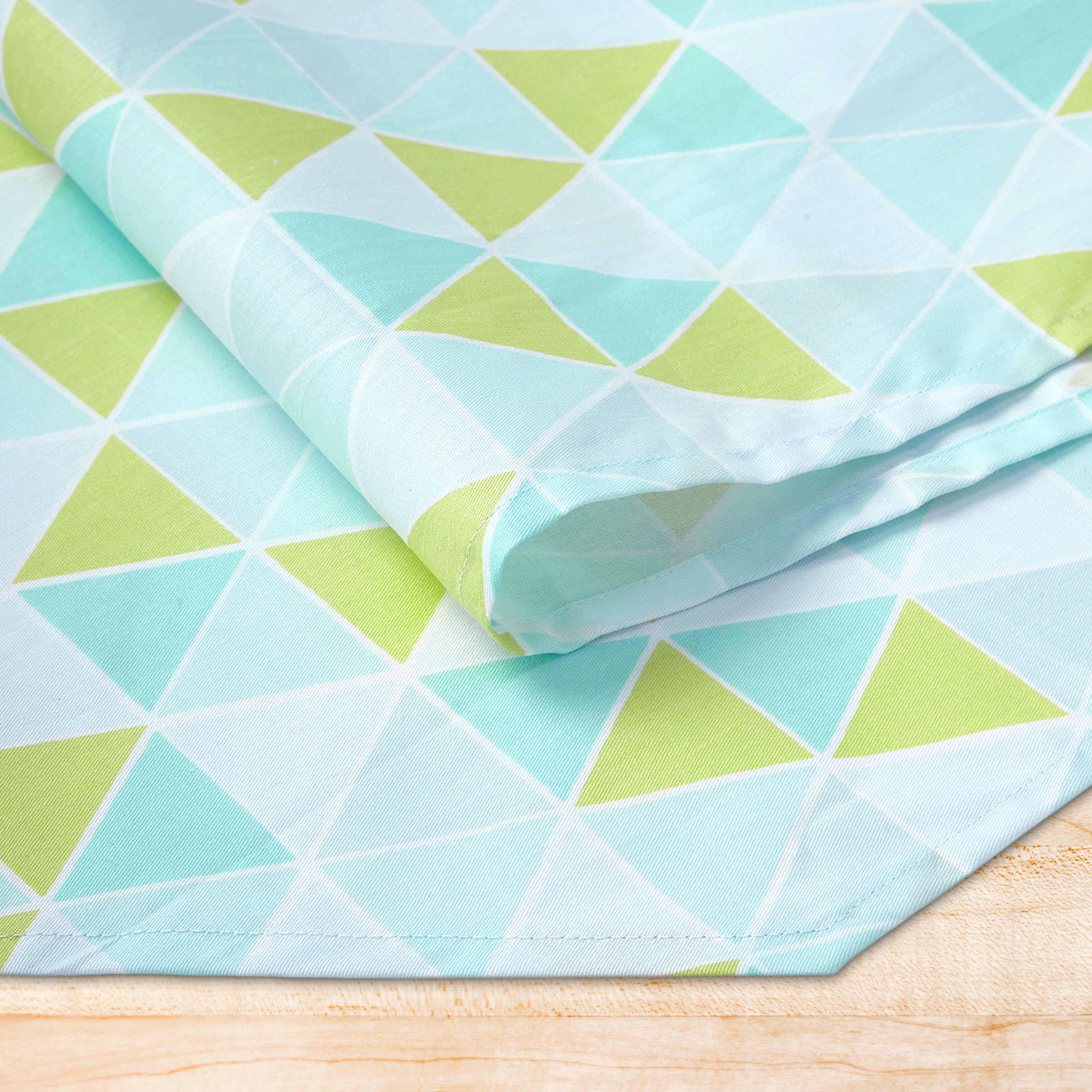 Cotton Twill Triangles Aqua Table Runner (Pack of 1)