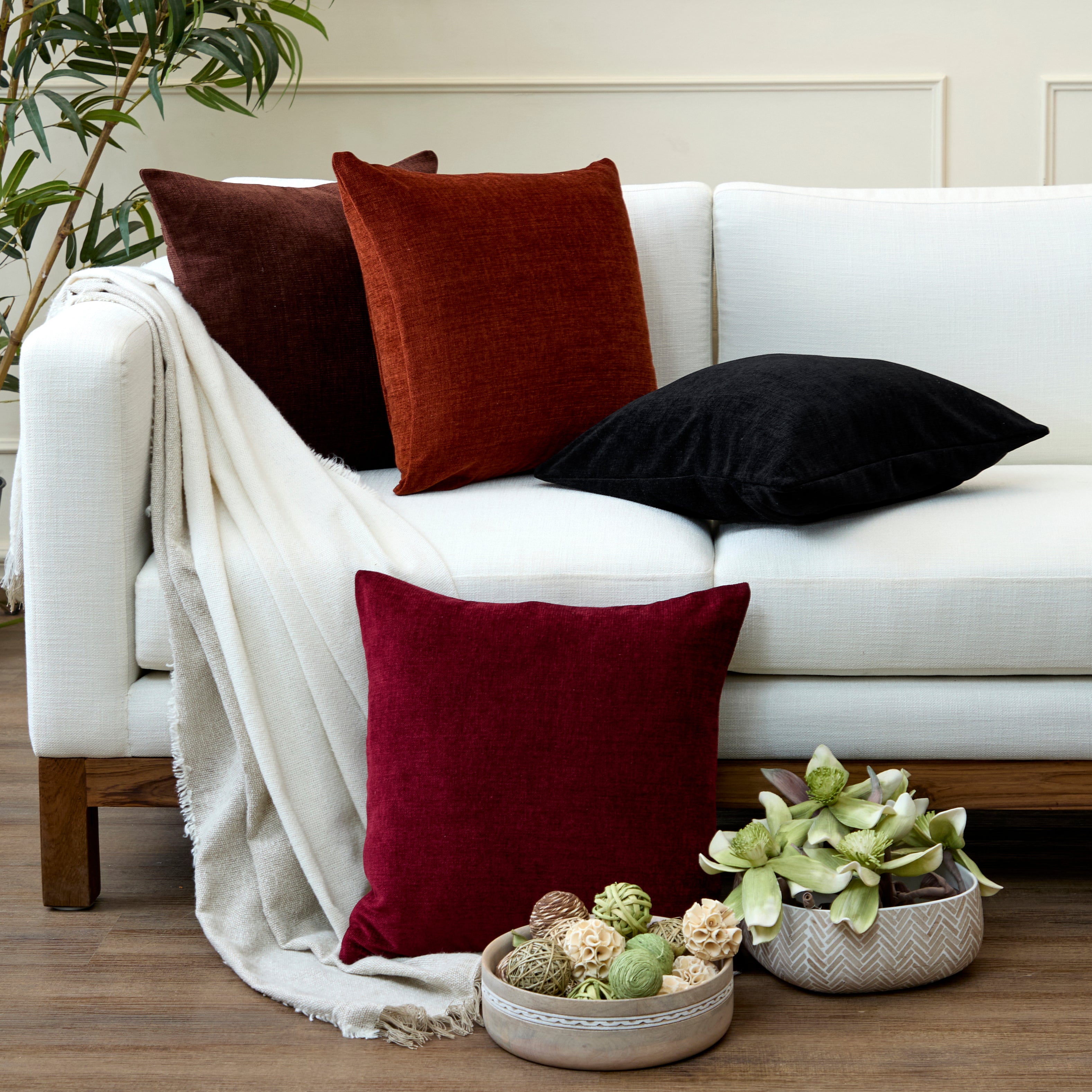 Chenille Black Cushion Cover (Pack of 2)