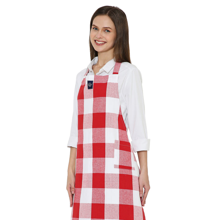 Cotton Buffalo Red Checks Apron (Pack of 1)