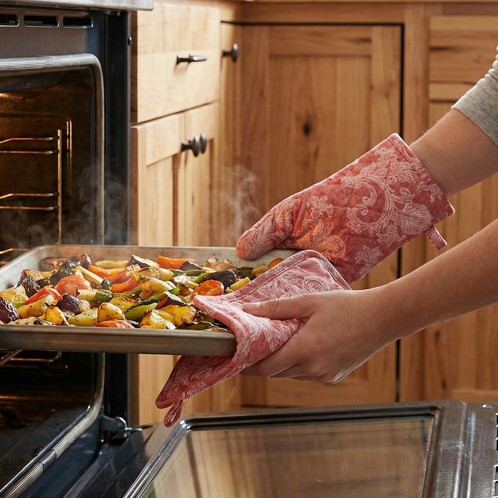 Cotton Floral Red Oven Glove & Pot Holder