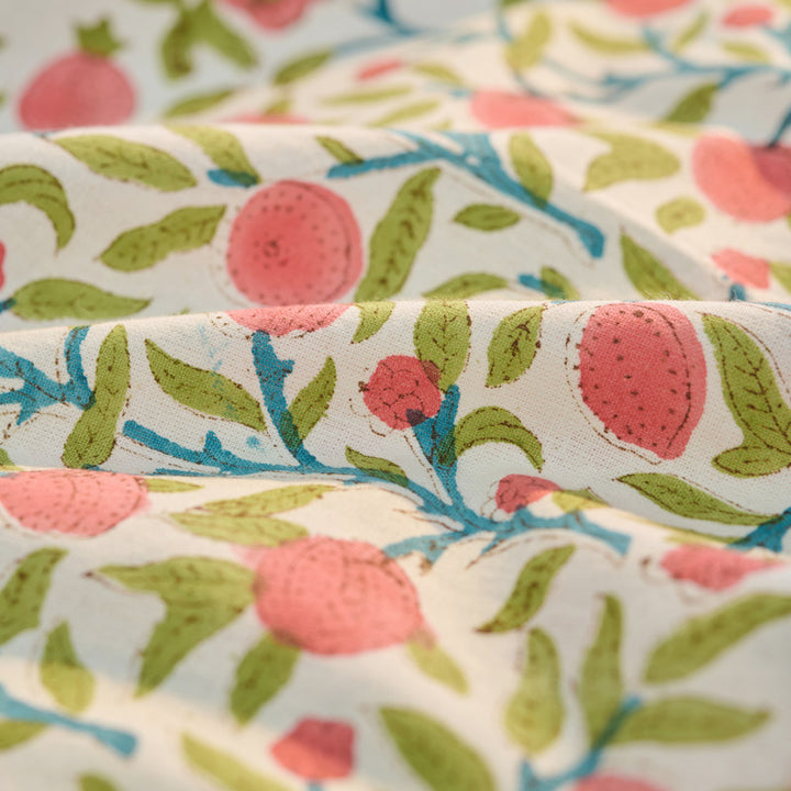 20s Cotton Twill Pink Table Cloth (Pack of 1)